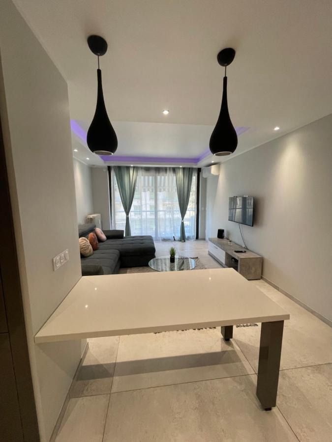 Chez Flo Apartment เกรอน็อบล์ ภายนอก รูปภาพ