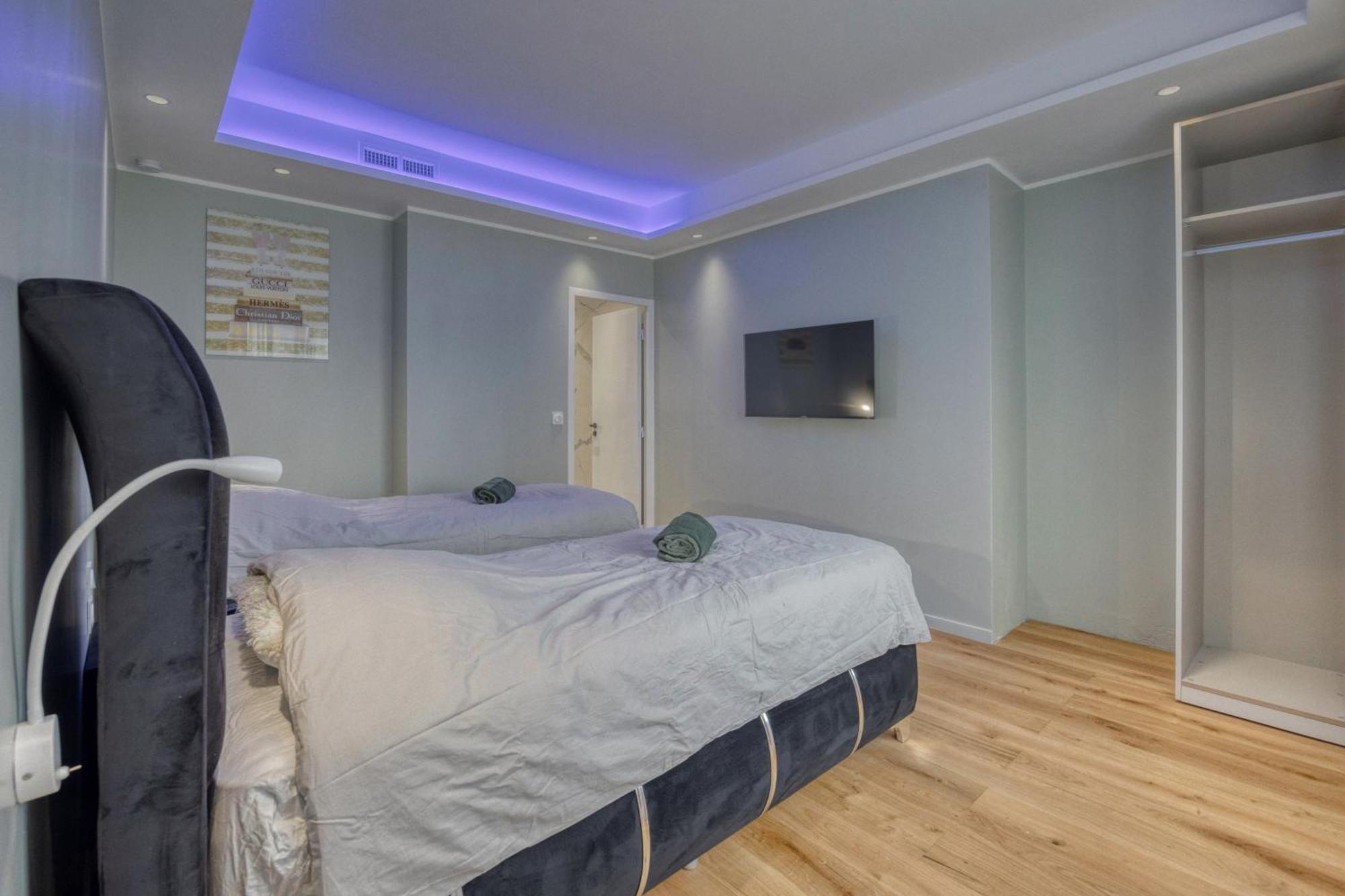 Chez Flo Apartment เกรอน็อบล์ ภายนอก รูปภาพ