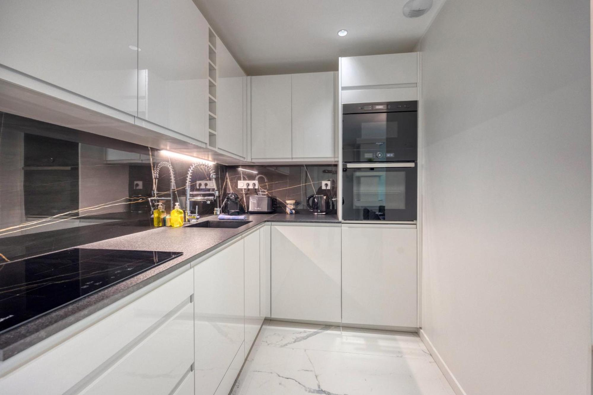 Chez Flo Apartment เกรอน็อบล์ ภายนอก รูปภาพ